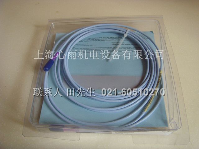 ����������������|330730-040-01-00